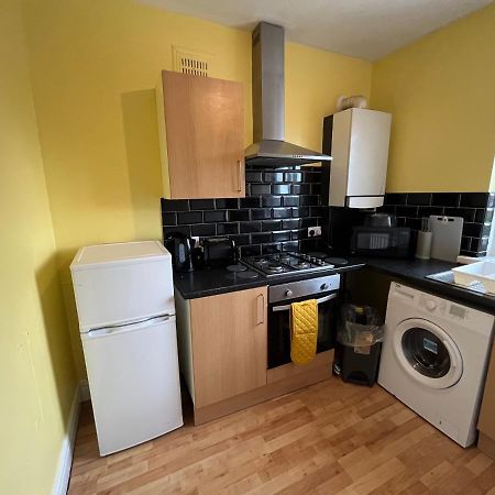 2 Bedroom Apartment, 5 Minutes From City Centre Newcastle upon Tyne Buitenkant foto