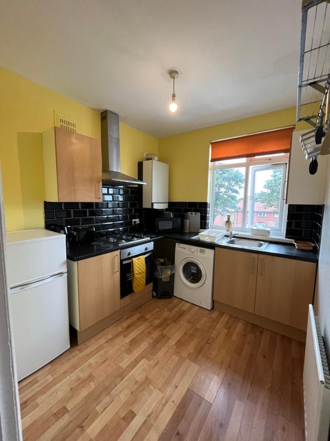 2 Bedroom Apartment, 5 Minutes From City Centre Newcastle upon Tyne Buitenkant foto